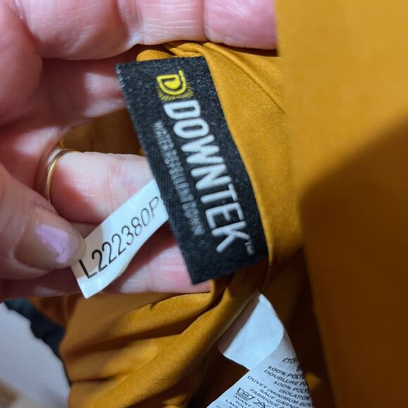 L.L.Bean Vest Black Gold Downtek Quilted Puffer Jacket Outdoors Hunting XXL $99 - Picture 8 of 8